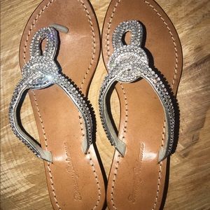LIKE NEW Tommy Bahama Sandals!!!!